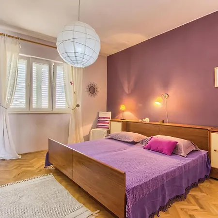 아파트 Cozy In With Kitchen *